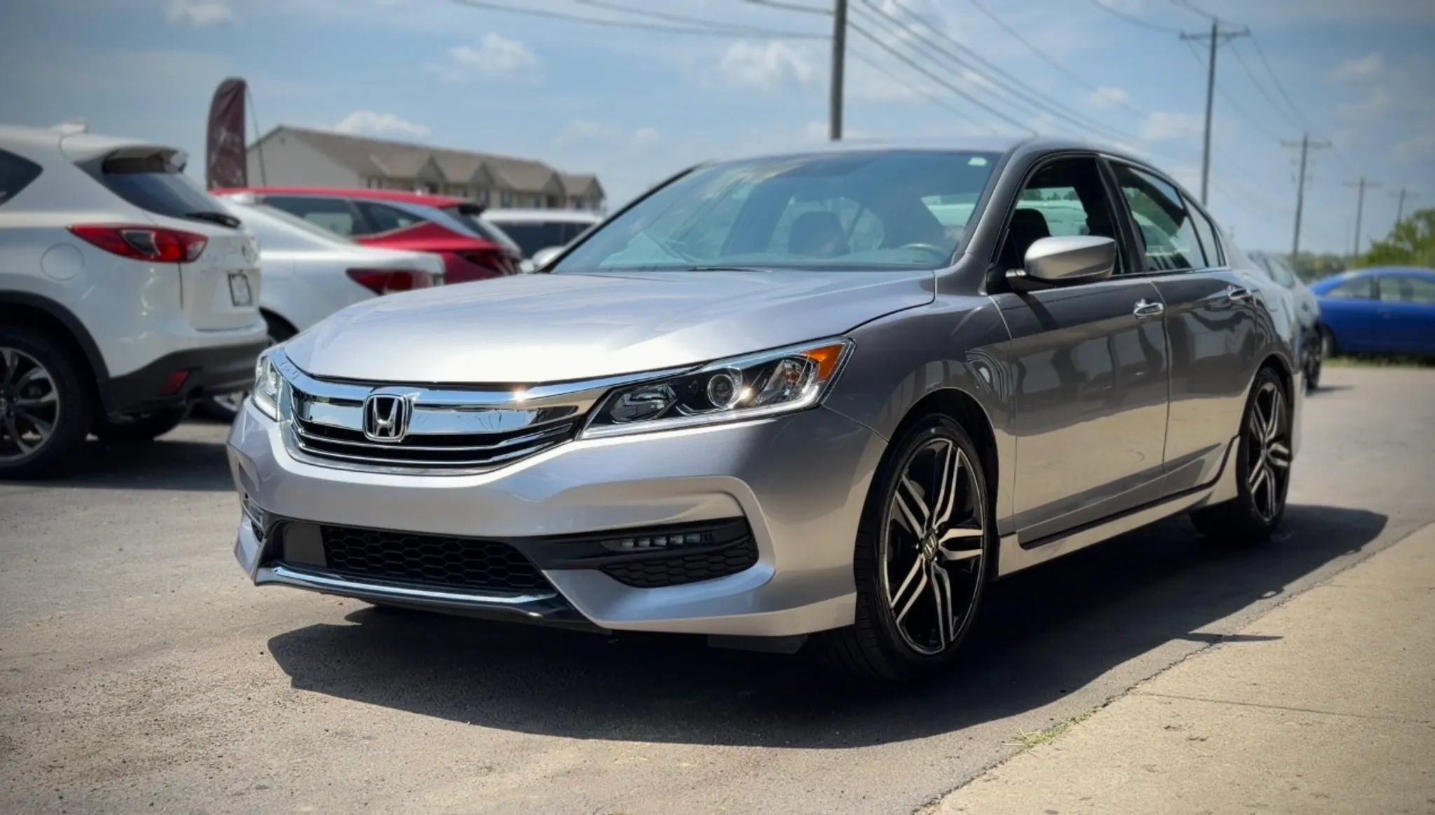 Used 2017 Honda Accord Sport image 5