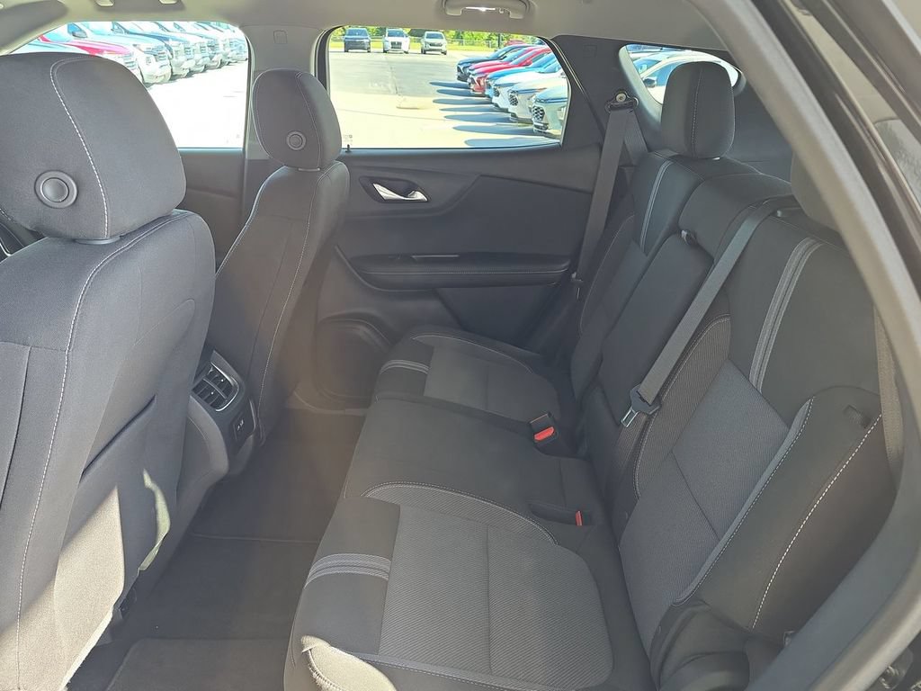 Used 2024 Chevrolet Blazer LT FWD image 25