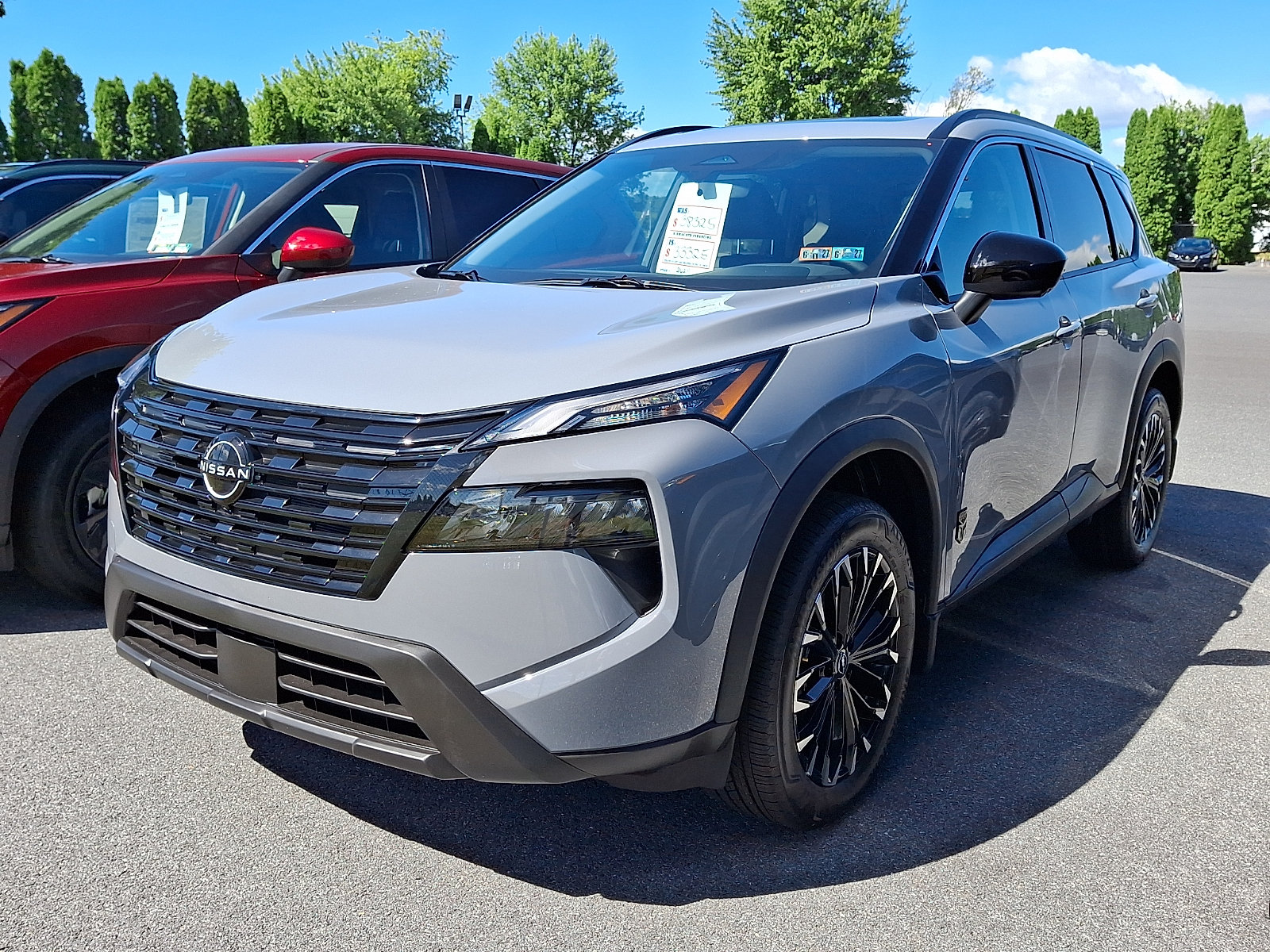 New 2026 Nissan Rogue Dark Armor AWD/4WD video 3