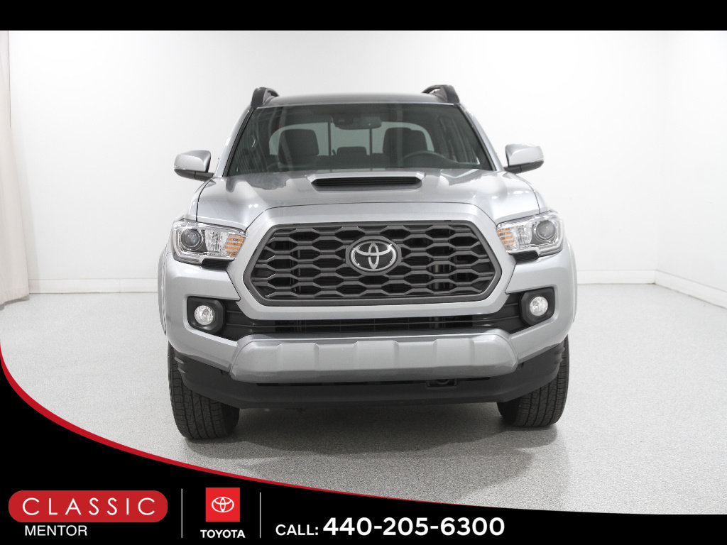 Certified 2023 Toyota Tacoma TRD Sport AWD/4WD image 2