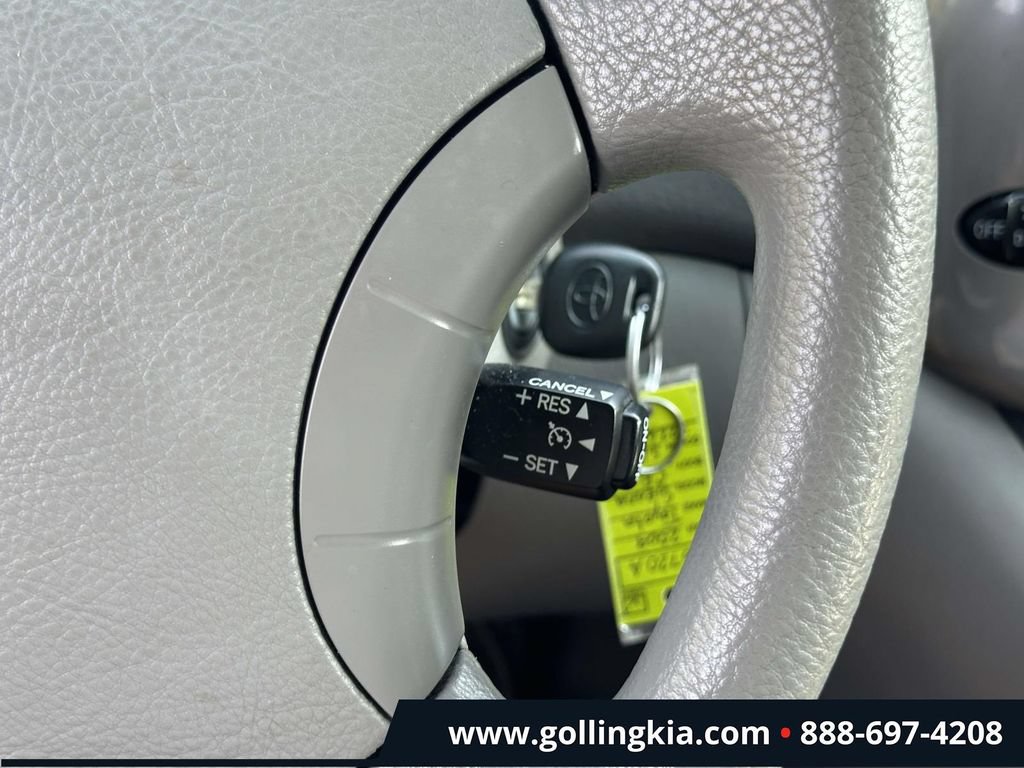 Used 2009 Toyota Sienna CE FWD image 22