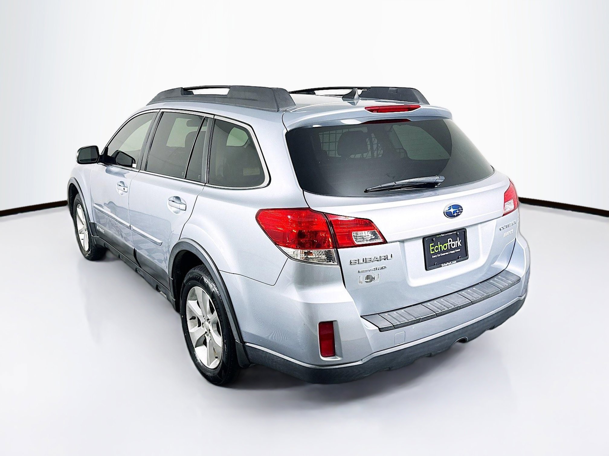 Used 2014 Subaru Outback 2.5i Limited AWD/4WD image 5
