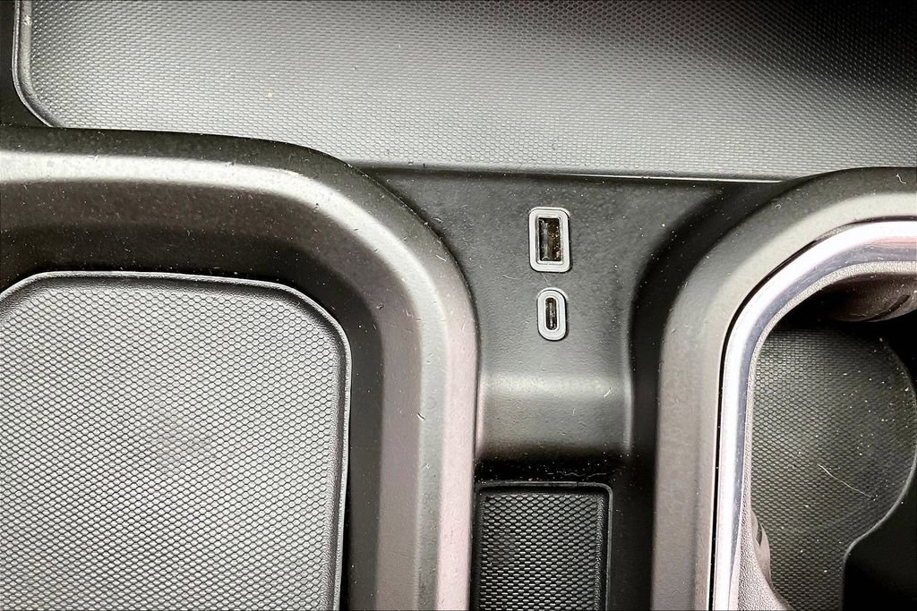 Used 2024 GMC Sierra 3500 Denali Ultimate image 17