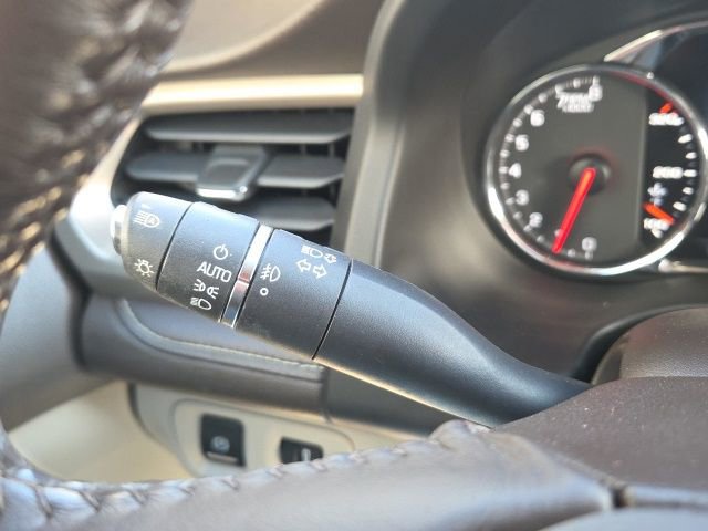 Used 2017 GMC Acadia Denali w/ Technology Package image 40