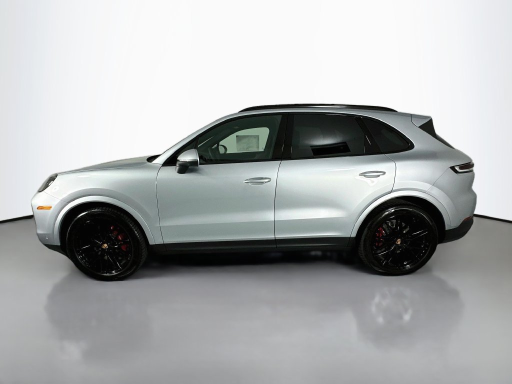 New 2026 Porsche Cayenne S AWD/4WD image 2
