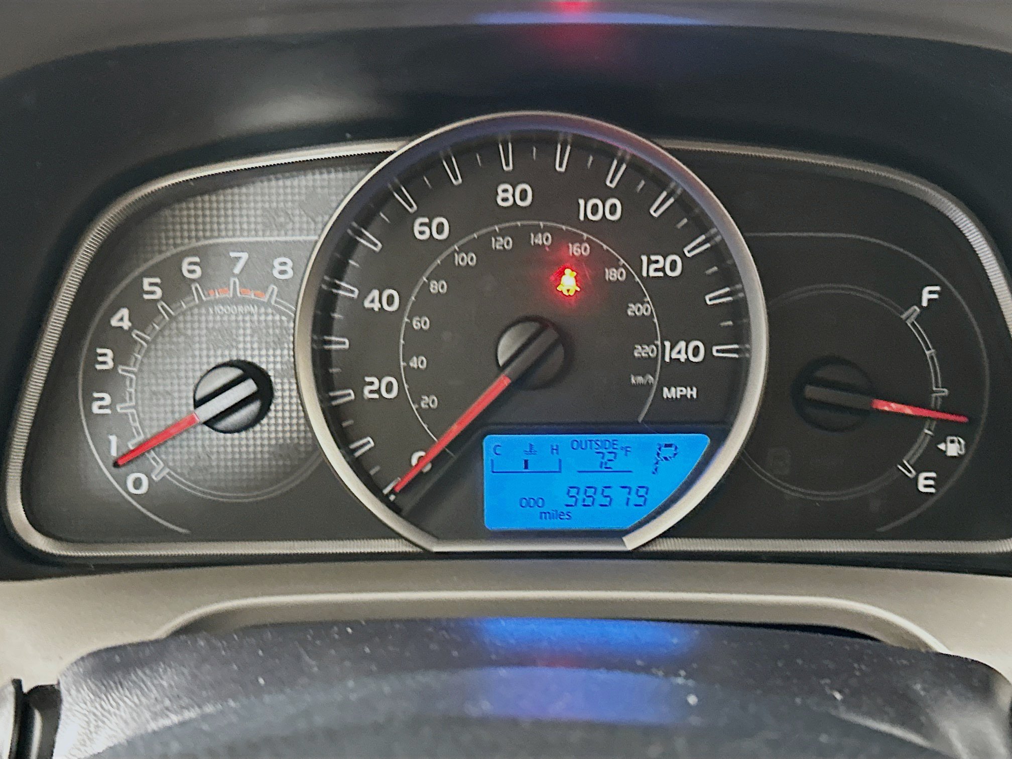 Used 2013 Toyota RAV4 LE FWD image 18
