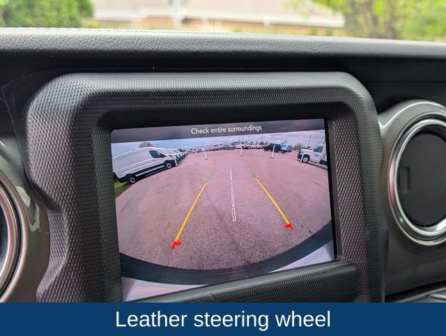 Used 2019 Jeep Wrangler Unlimited Sahara AWD/4WD image 20