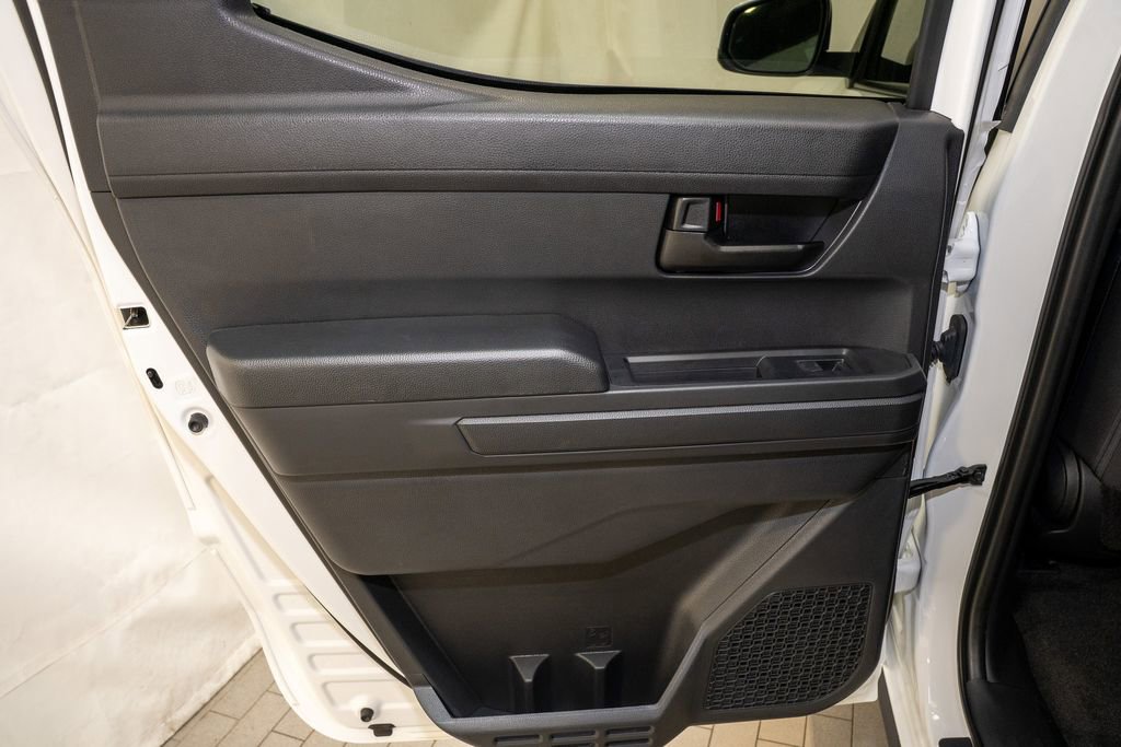 Used 2025 Toyota Tacoma SR5 image 8