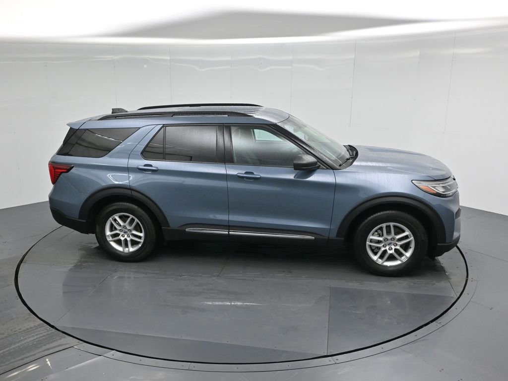 Certified 2025 Ford Explorer Active image 54