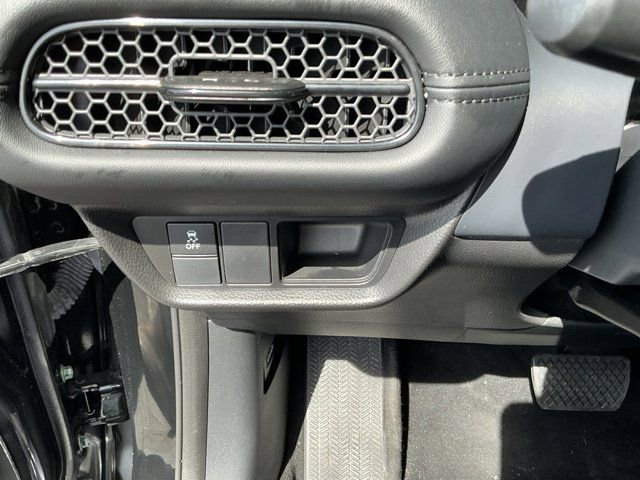 Used 2025 Honda HR-V LX image 18