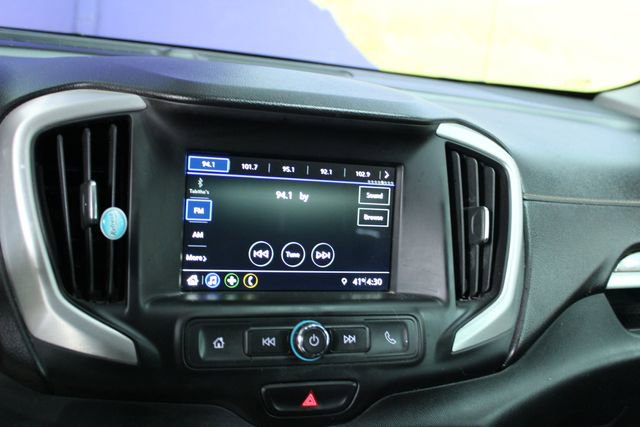 Used 2019 GMC Terrain SLE w/ LPO, Floor Liner Package image 17