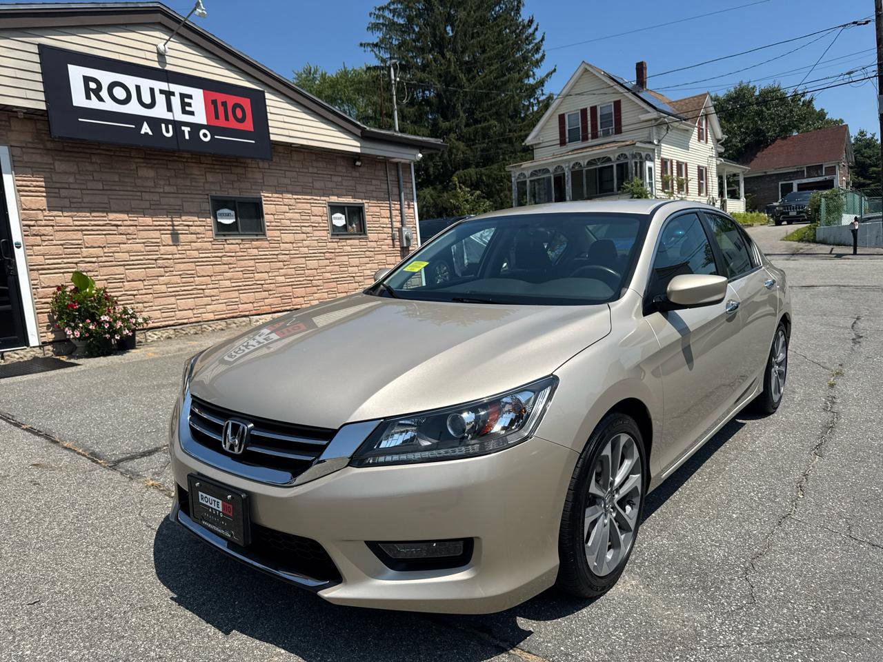 Used 2014 Honda Accord Sport image 2