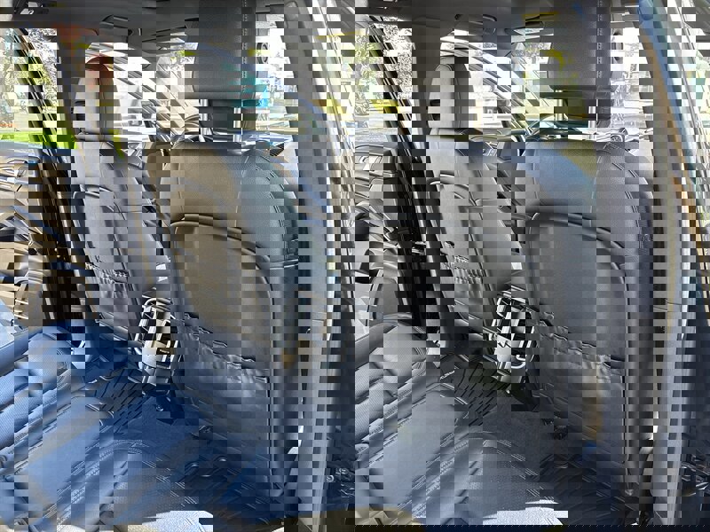 Used 2017 Porsche Cayenne S image 33