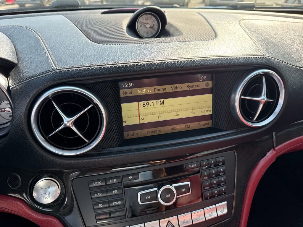Used 2013 Mercedes-Benz SL 550 image 19