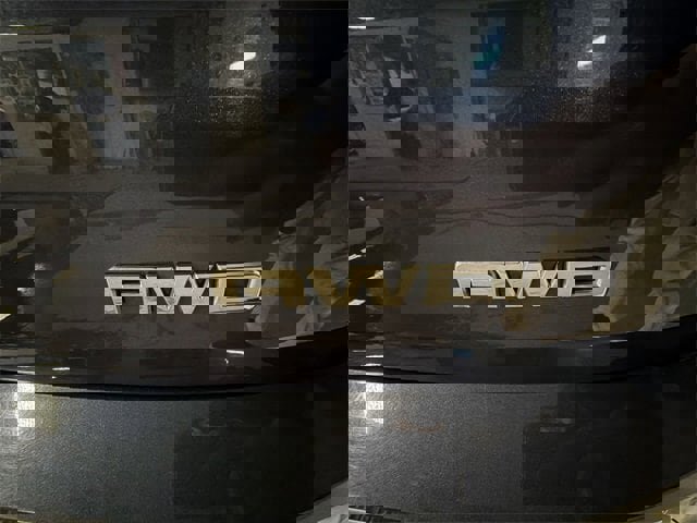 Used 2019 GMC Terrain Denali w/ Advanced Safety Package image 68