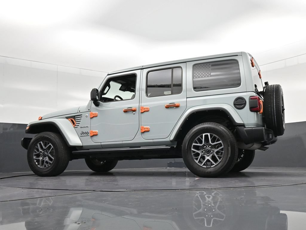 Used 2024 Jeep Wrangler Unlimited Sahara w/ Safety Group AWD/4WD image 29
