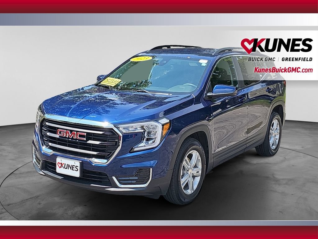 Used 2023 GMC Terrain SLE w/ Driver Convenience Package FWD image 5
