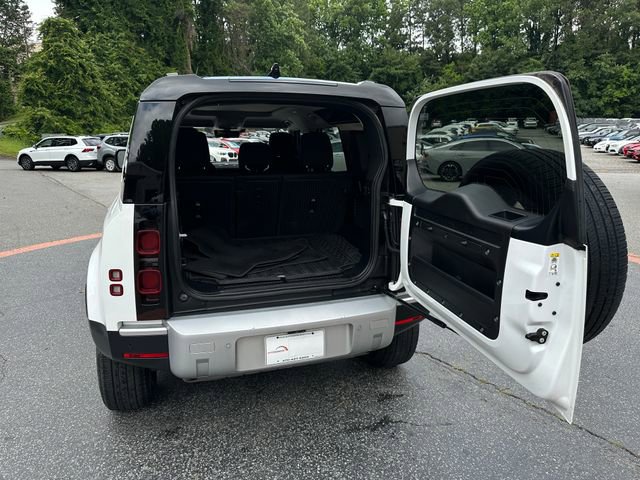 Used 2022 Land Rover Defender 110 S image 39