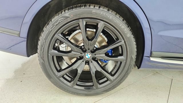 Used 2024 BMW X7 xDrive40i w/ Executive Package image 61