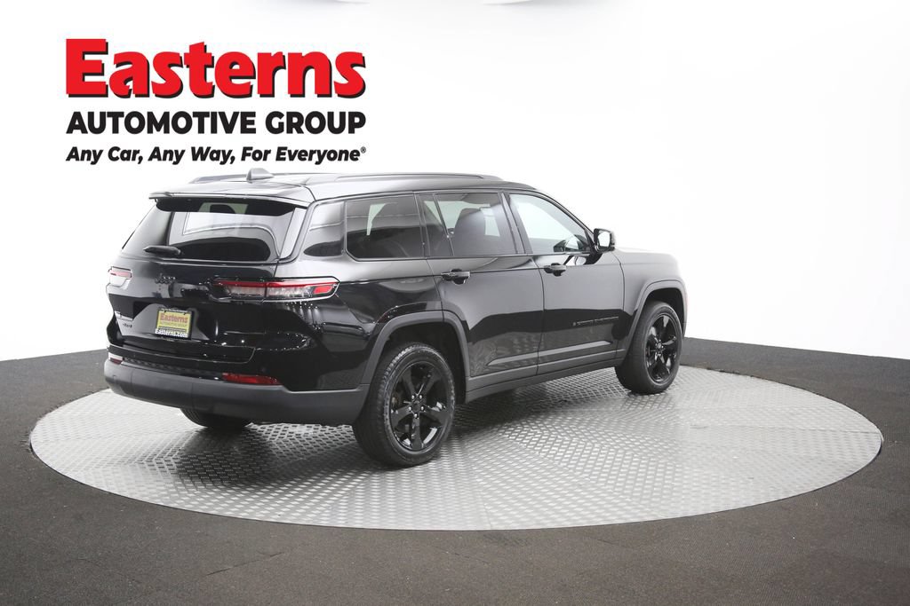 Used 2023 Jeep Grand Cherokee L Laredo AWD/4WD image 42