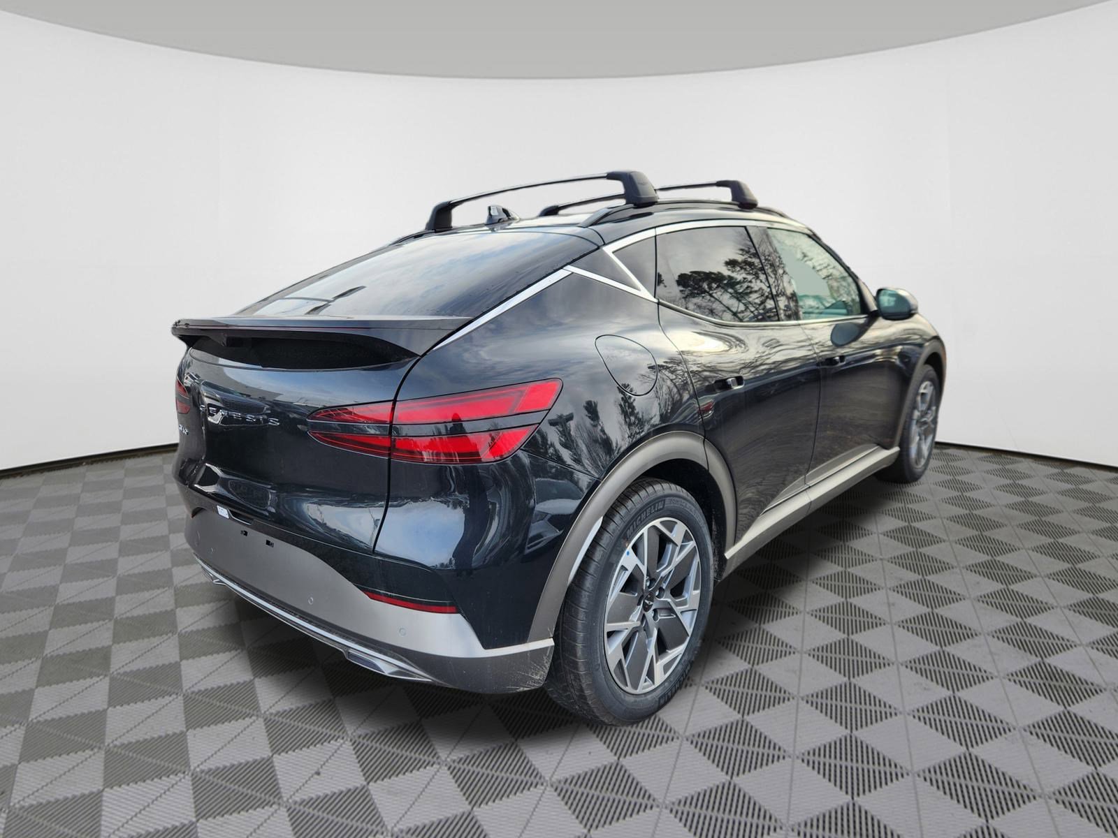 Used 2025 Genesis GV60 Advanced image 4