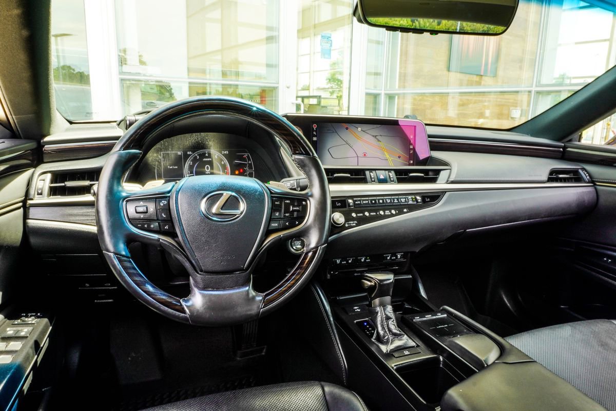 Used 2021 Lexus ES 350 w/ Premium Package FWD image 14