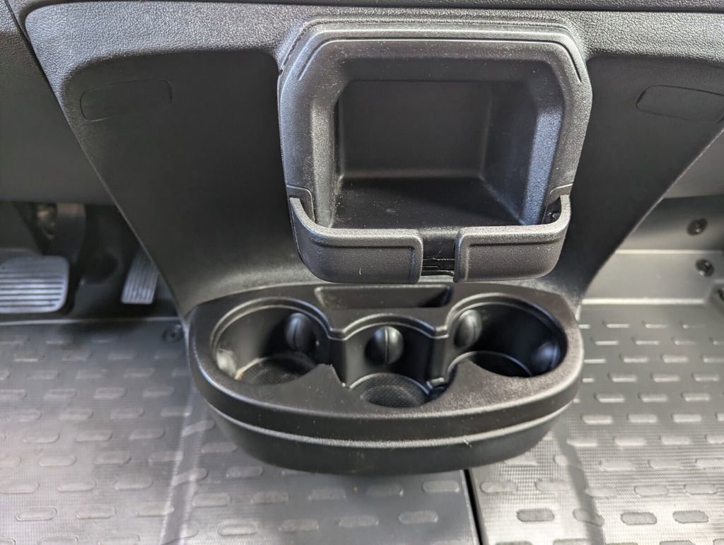 Used 2025 RAM ProMaster 2500 w/ Convenience Group image 20