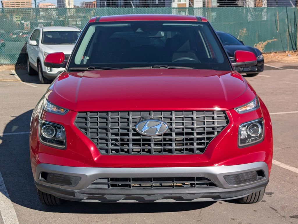 Used 2021 Hyundai Venue SE image 6
