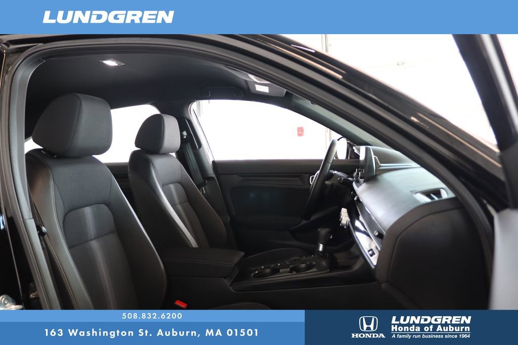 Used 2025 Honda Civic Sport image 14