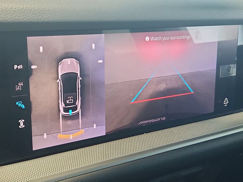 New 2026 Porsche Cayenne Coupe AWD/4WD image 17