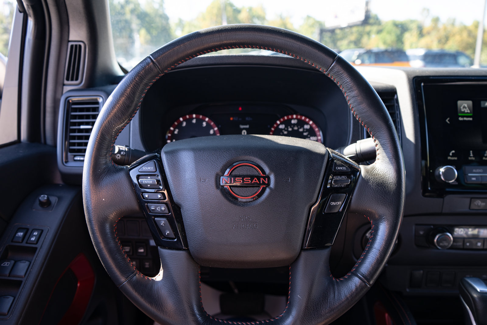 Used 2024 Nissan Frontier PRO-4X w/ Off-Road Protection Package AWD/4WD image 28