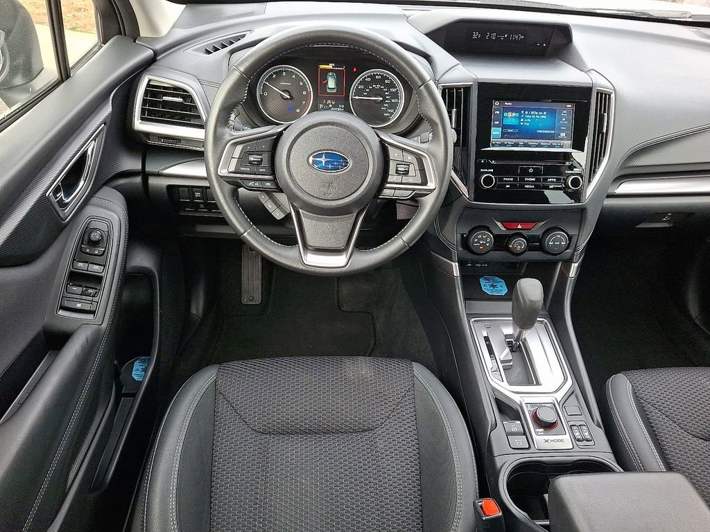 Used 2023 Subaru Forester Premium image 2