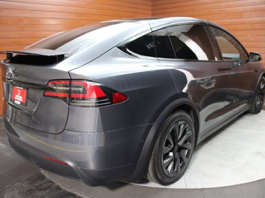 Used 2022 Tesla Model X AWD/4WD image 4