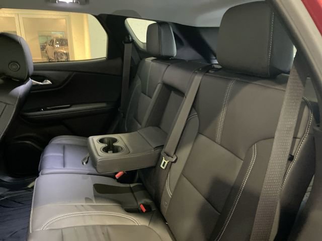Used 2024 Chevrolet Blazer LT w/ Midnight/Sport Edition FWD image 13