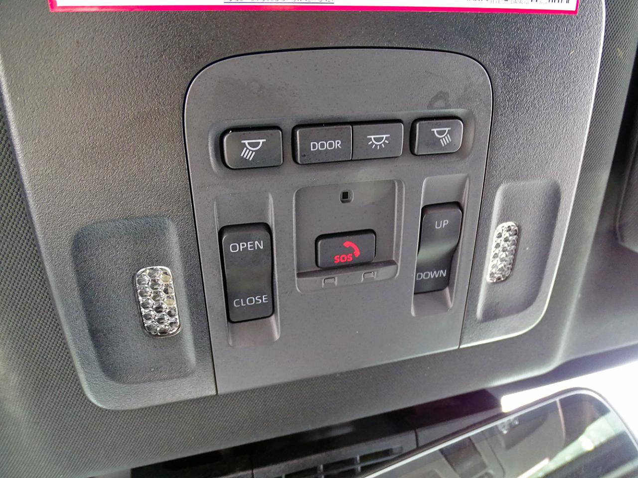 Used 2025 Toyota Camry SE w/ Convenience Package FWD image 38