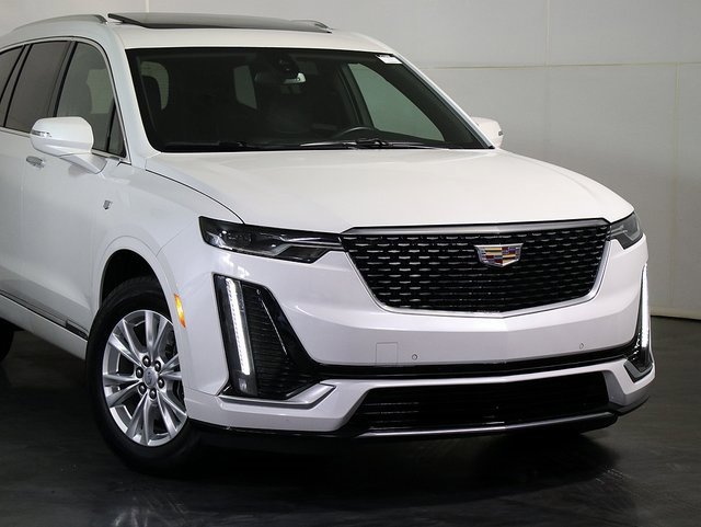 Used 2023 Cadillac XT6 Luxury image 6