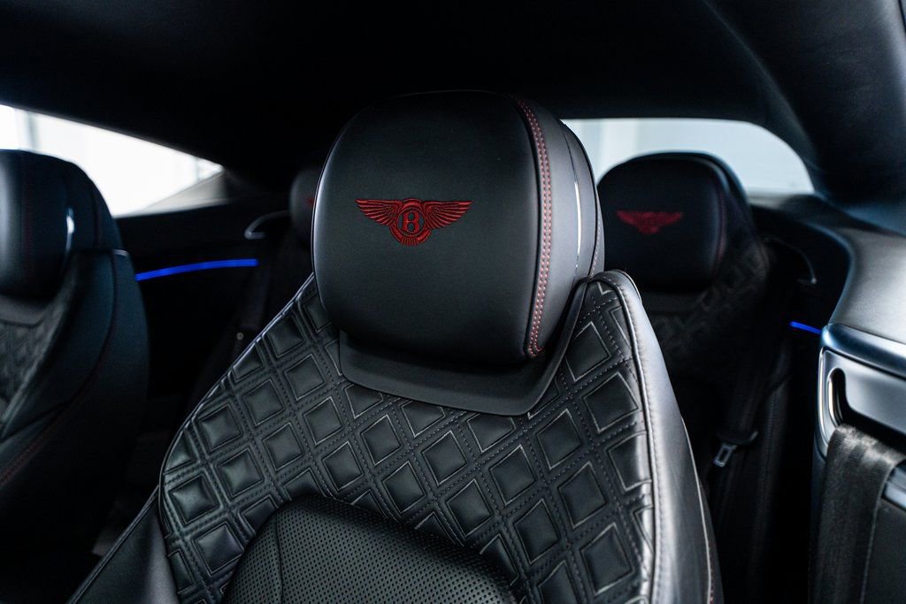 Used 2020 Bentley Continental GT image 40