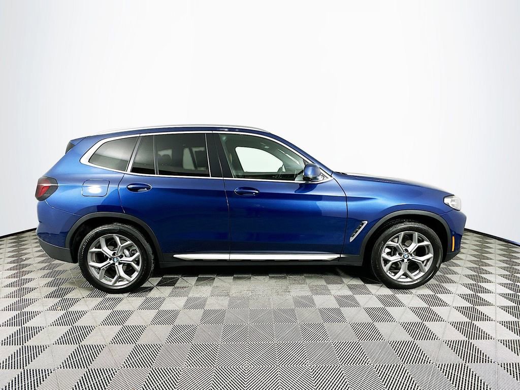 Used 2024 BMW X3 xDrive30i w/ Convenience Package image 11