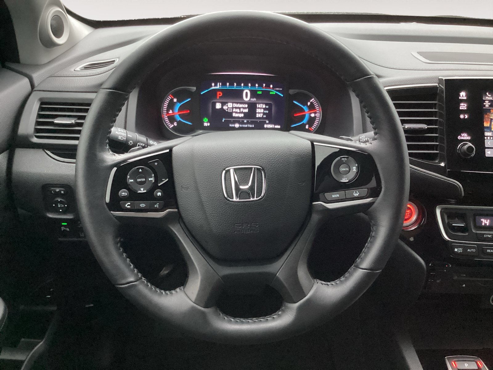 Used 2021 Honda Pilot Touring image 18