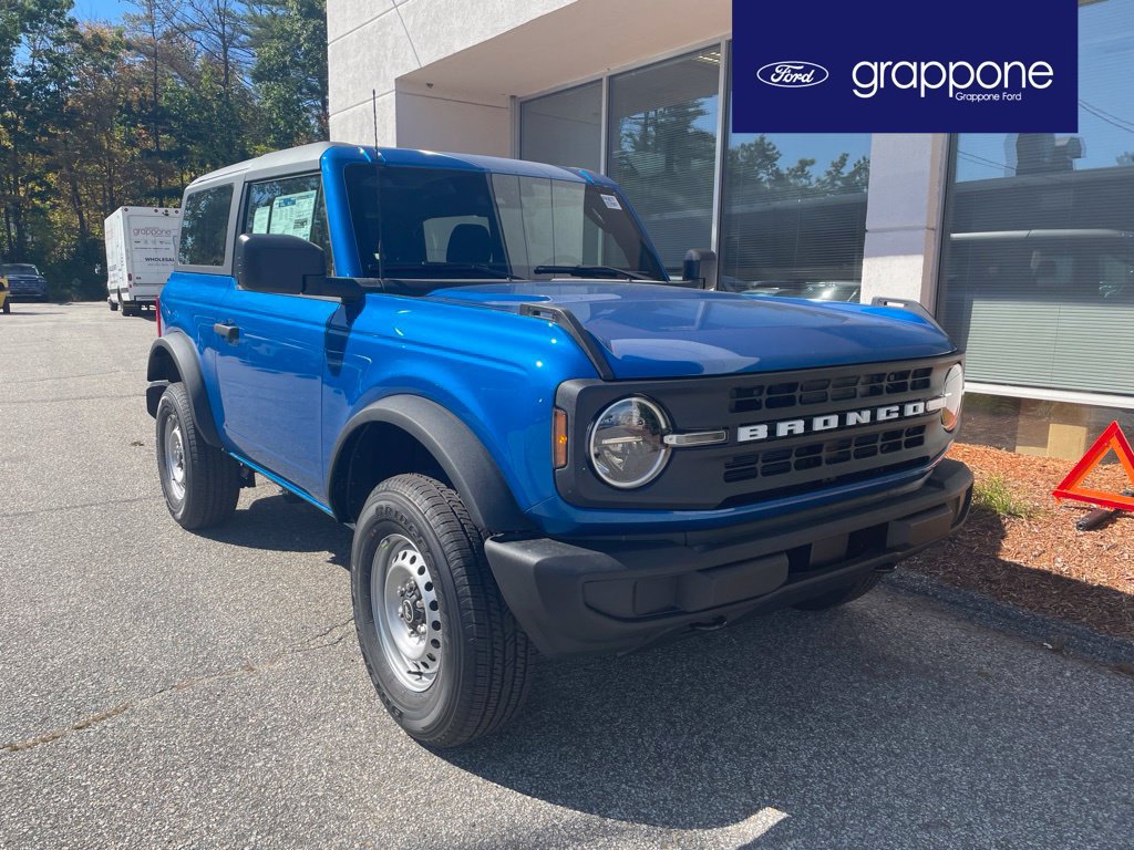 New 2026 Ford Bronco 2-Door AWD/4WD image 1