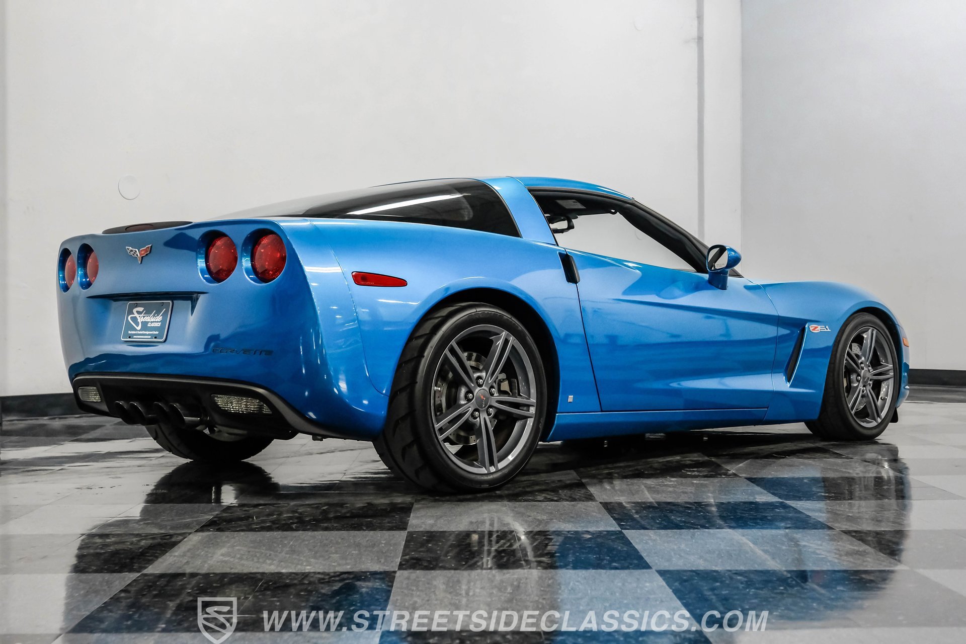 Used 2008 Chevrolet Corvette Coupe w/ Z51 Performance Package image 26