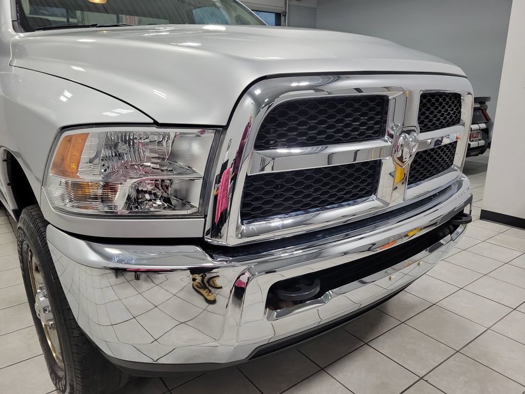 Used 2017 RAM 2500 Tradesman w/ Chrome Appearance Group image 33