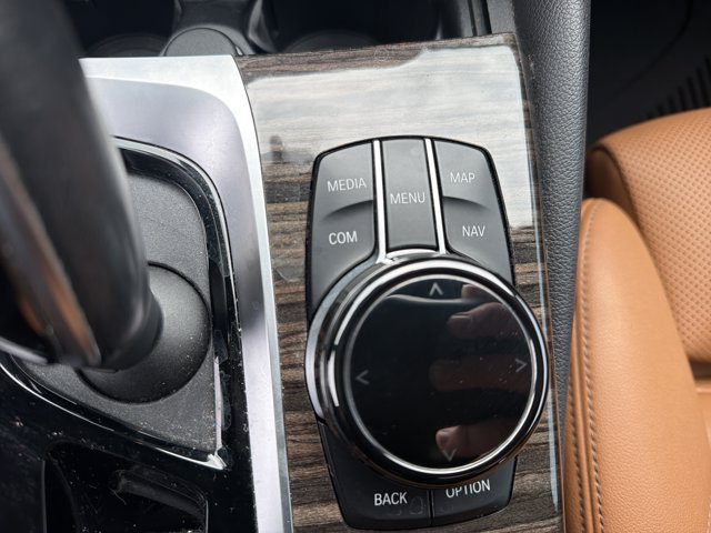 Used 2022 BMW 530i xDrive w/ Executive Package AWD/4WD image 17