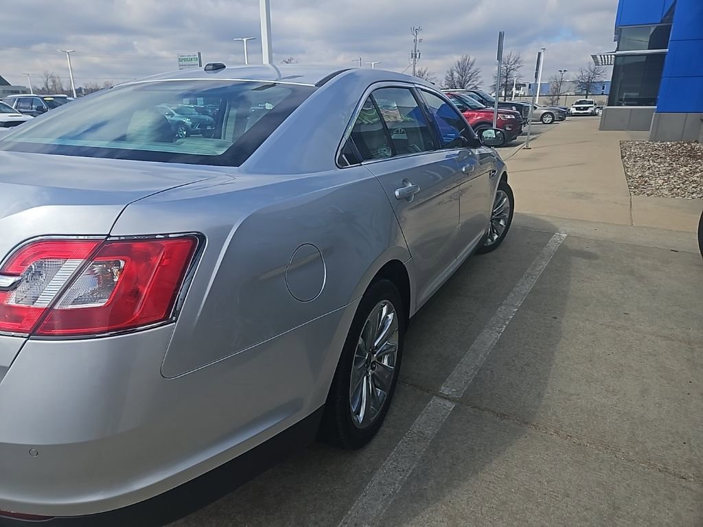 Used 2012 Ford Taurus Limited image 3