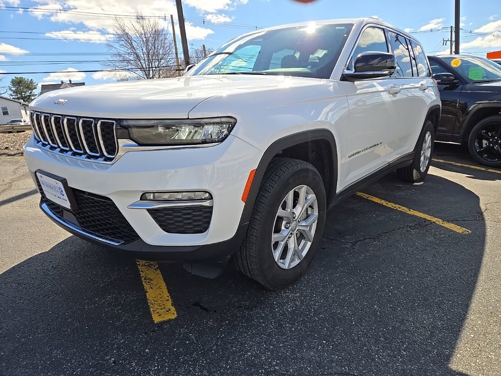 Certified 2023 Jeep Grand Cherokee Limited AWD/4WD image 5