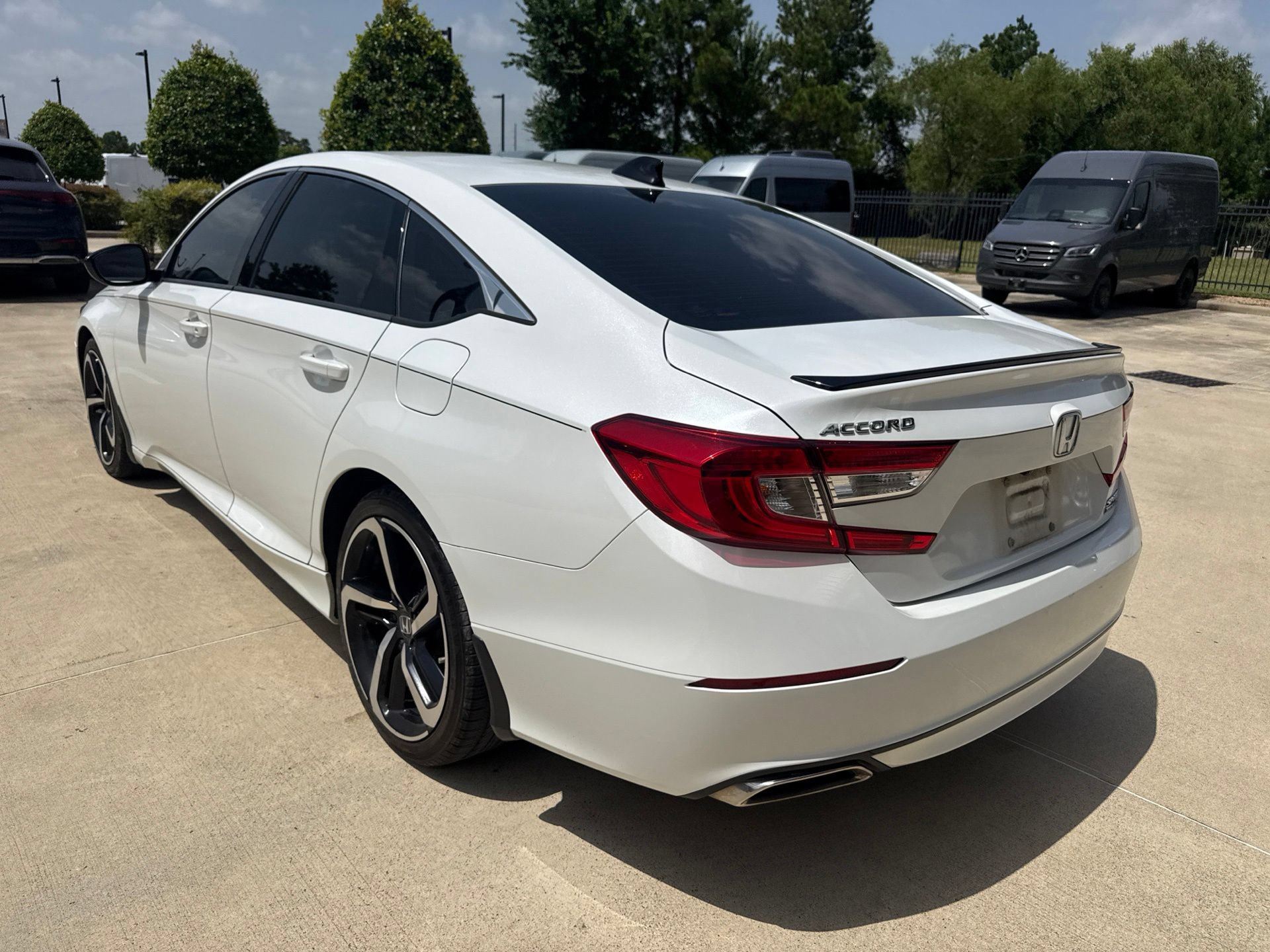 Used 2021 Honda Accord Sport Special Edition image 6