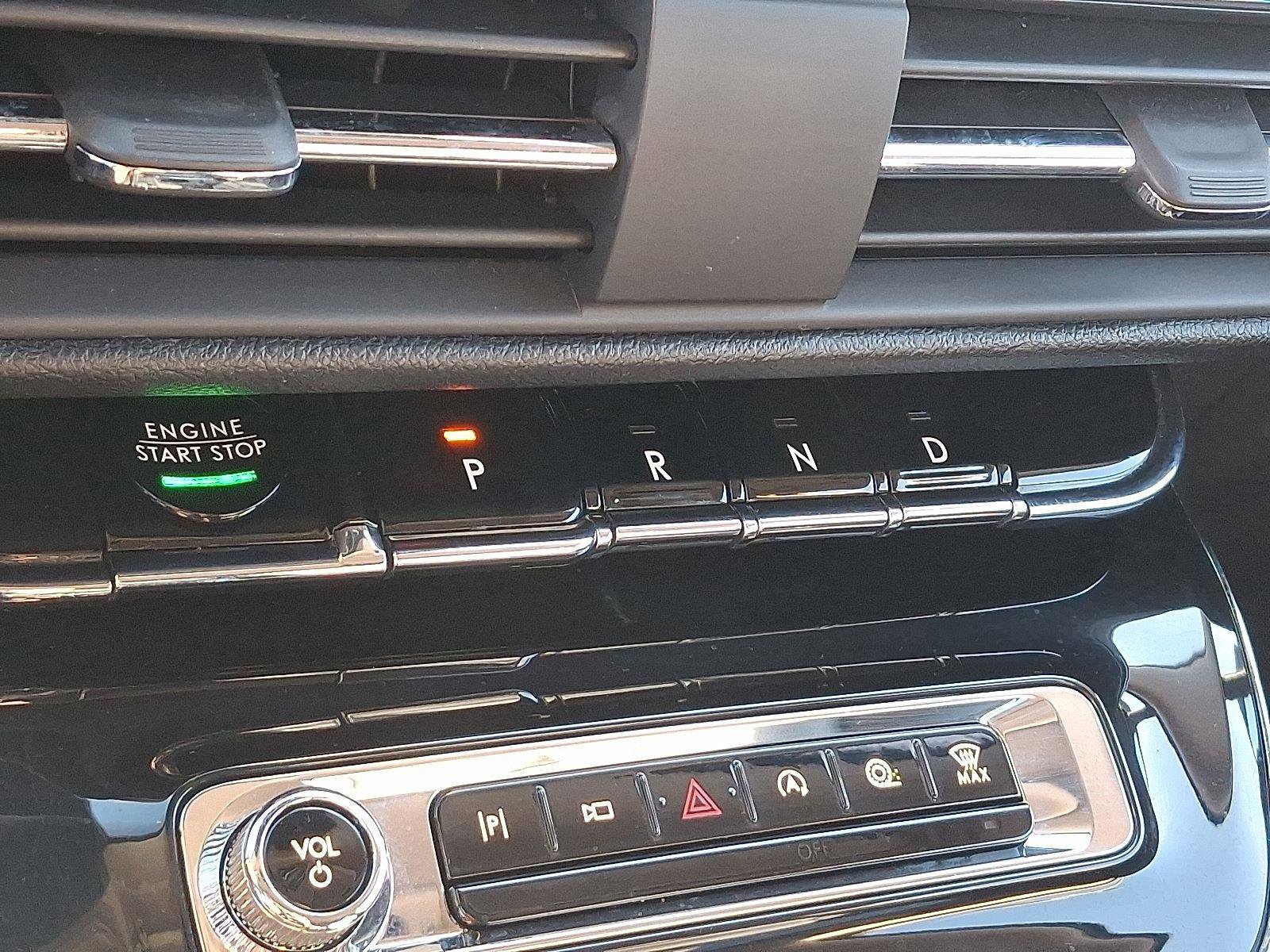 Used 2024 Lincoln Corsair Reserve image 14