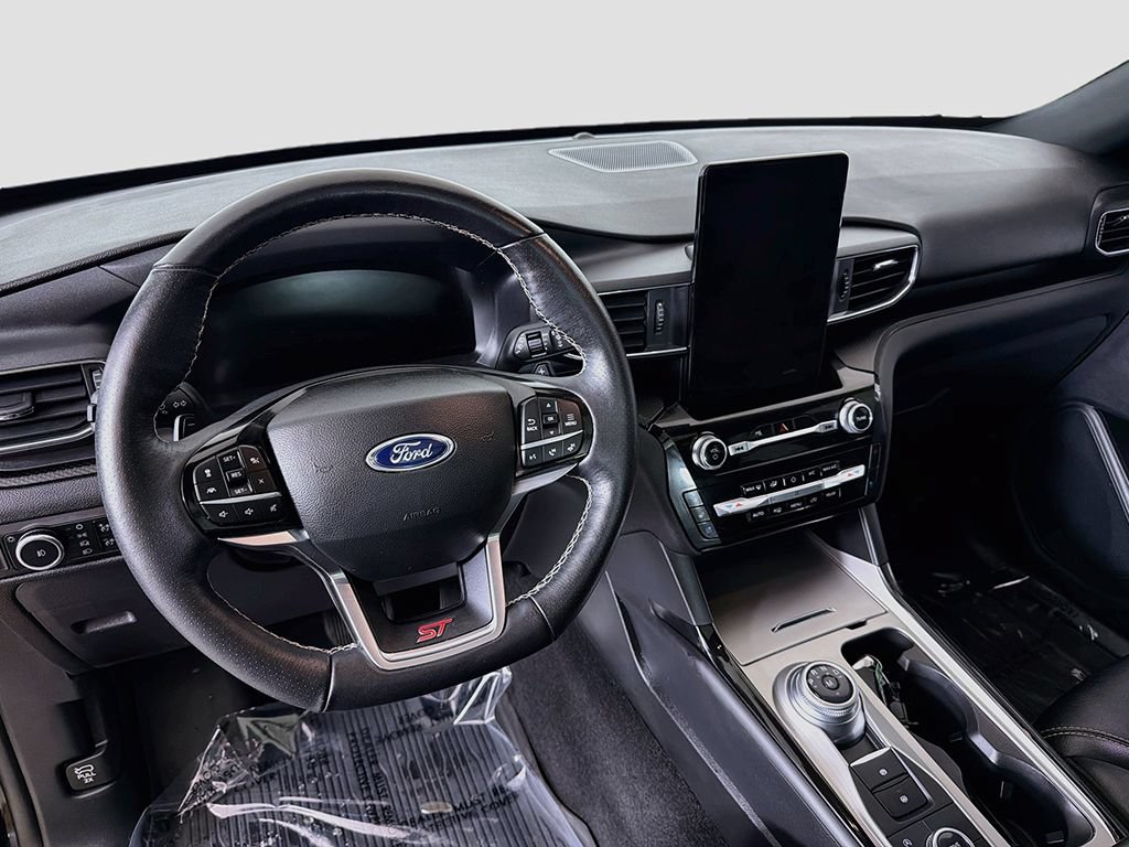 Used 2023 Ford Explorer ST w/ Equipment Group 401A AWD/4WD image 25