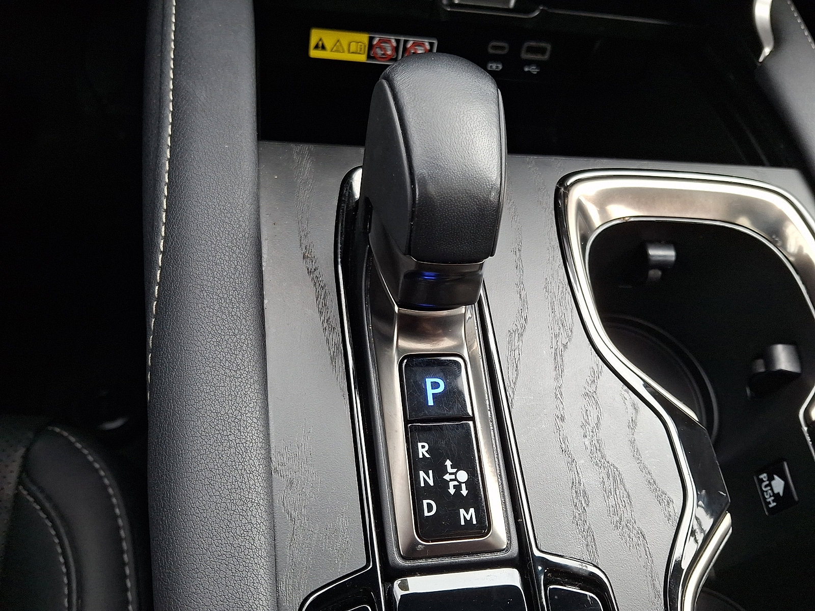 Used 2023 Lexus RX 350 Premium w/ Accessory Package AWD/4WD image 16