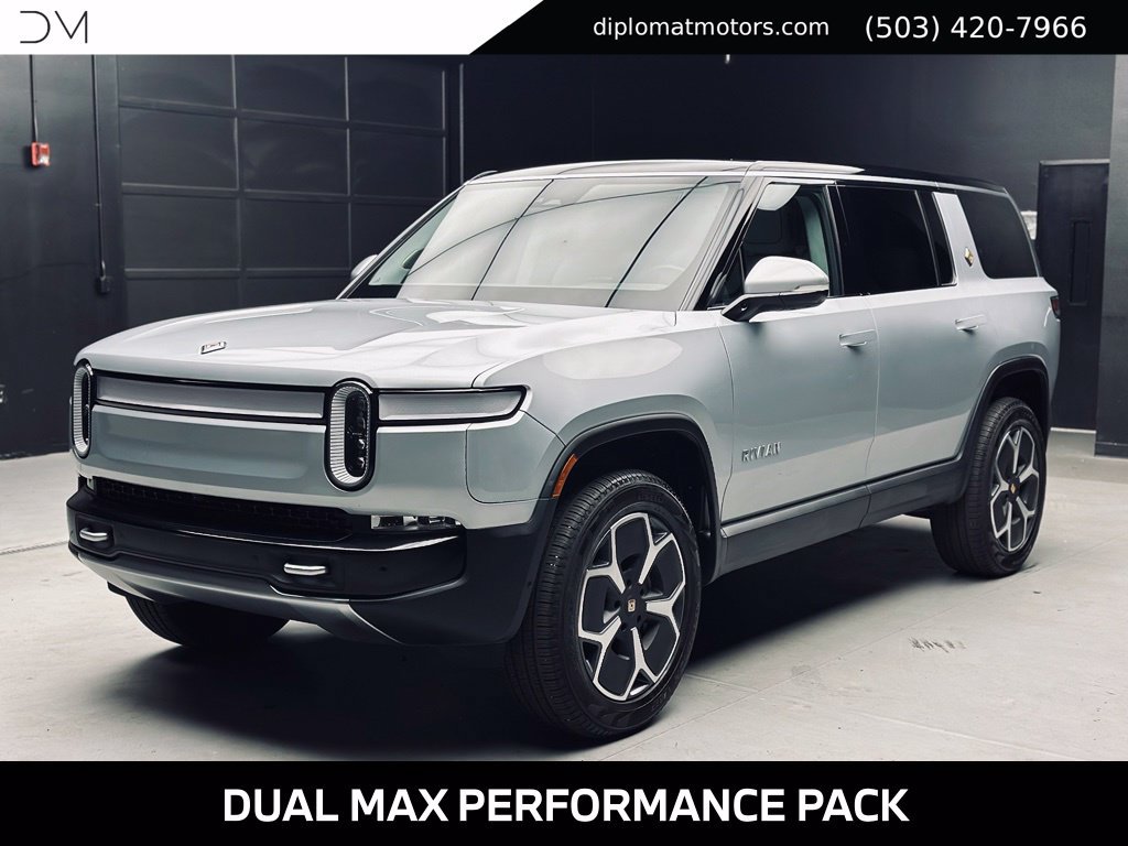 Used 2024 Rivian R1S Adventure Dual AWD/4WD image 1